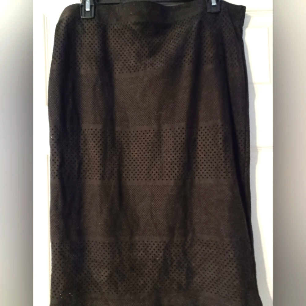 Democracy Knee-length black skirt. Size 12
